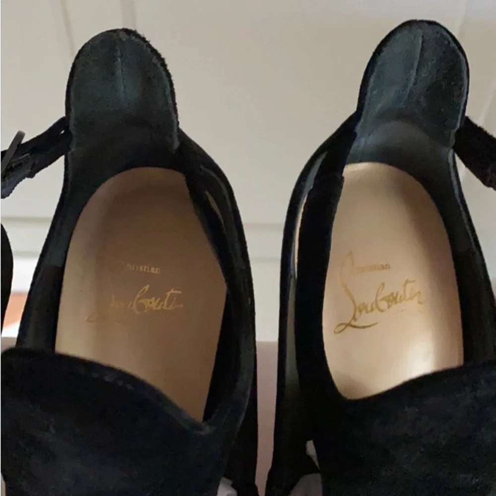 Christian lubuotain heels FINAL OFFER - Picture 13 of 15